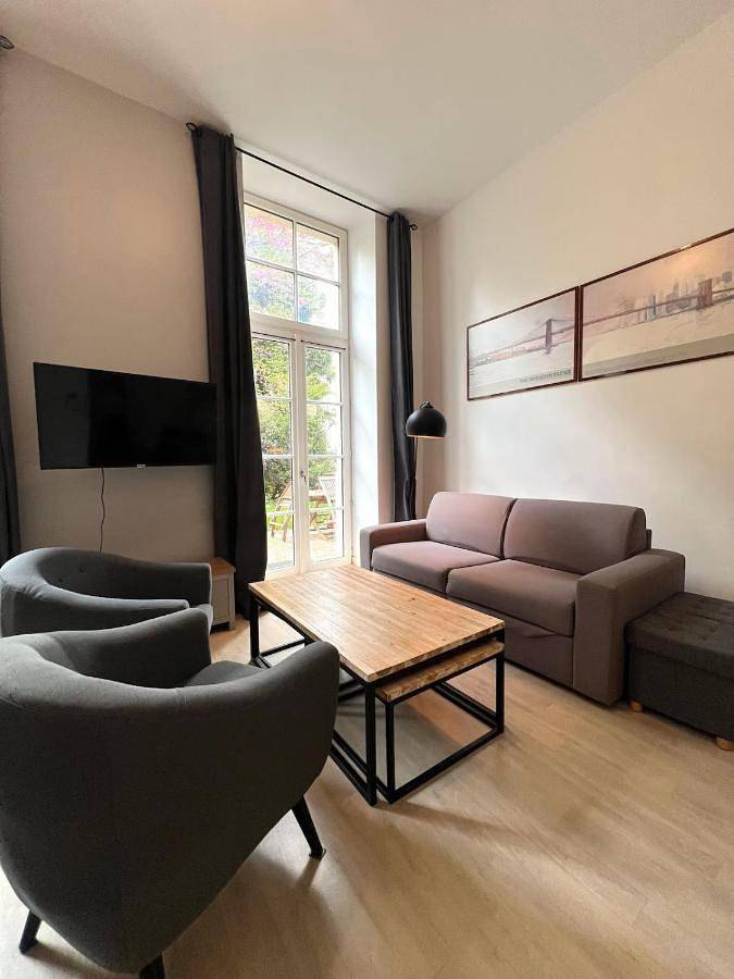 Appartement entier, Le Clos - Centre ville - Jardin - Parking privé in Poitiers, Vienne (France)