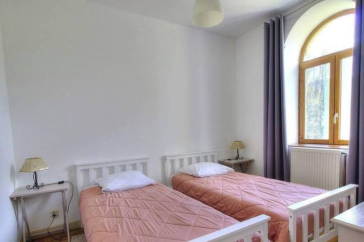 Location de vacances pour 15 personnes, avec jardin dans Longes - 2