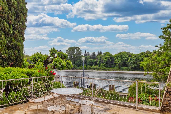 Location de vacances pour 8 personnes, avec terrasse et jacuzzi à Saint-Martin-d'Ardèche - 2