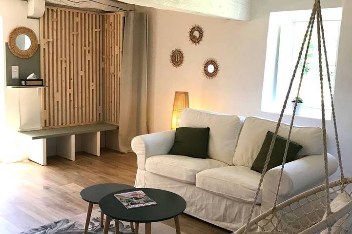 Château pour 5 personnes, avec jardin dans Nièvre - 3