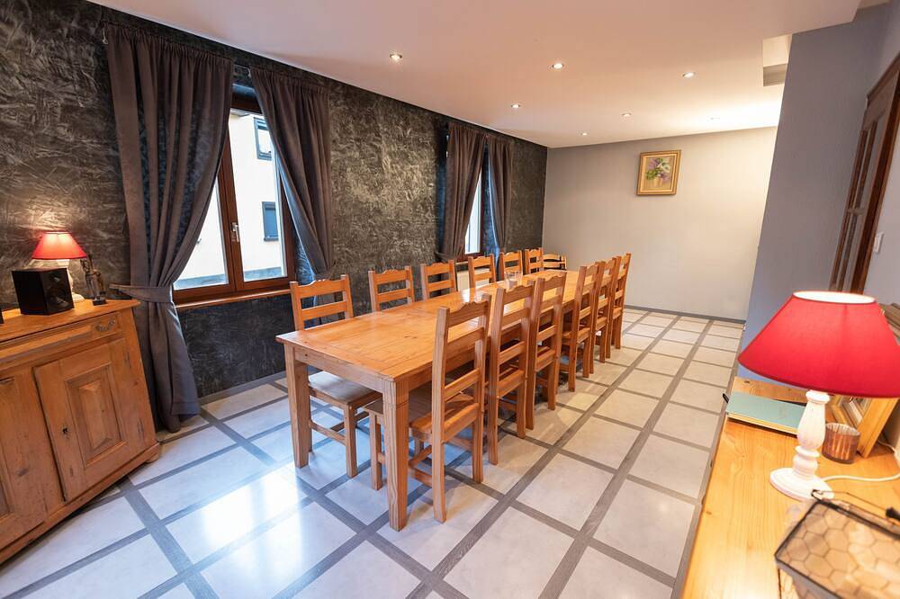 House for 12 people on the wine route in Scherwiller, Sélestat-Erstein region