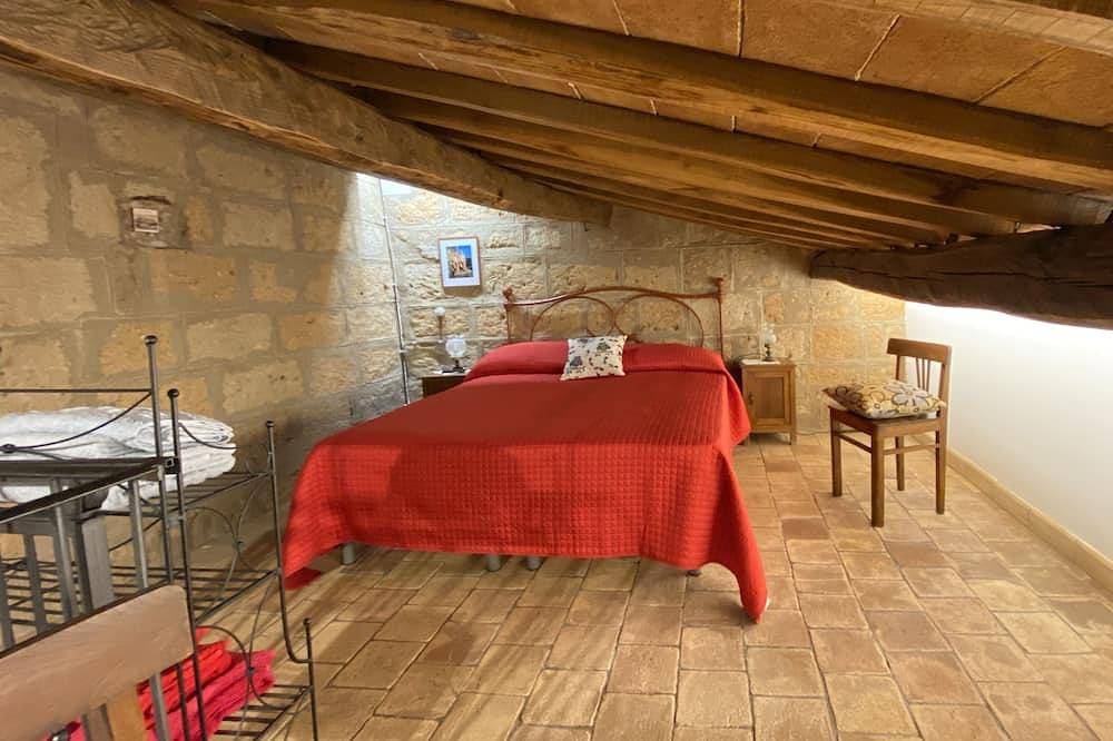 Ganze Wohnung, Cozy Accommodation in a Fantastic Hamlet in Lubriano, Viterbo Provinz
