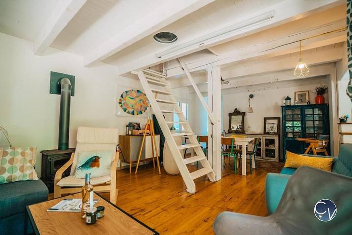 Location de vacances pour 6 personnes, avec vue et terrasse ainsi que piscine et jardin à Montclus - 2