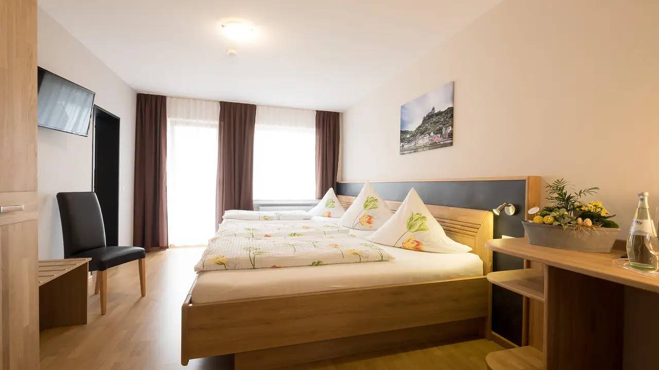 Ganze Ferienwohnung, Ferienwohnung für 2 Personen (70 m²) in Kattenes in Löf, Osteifel