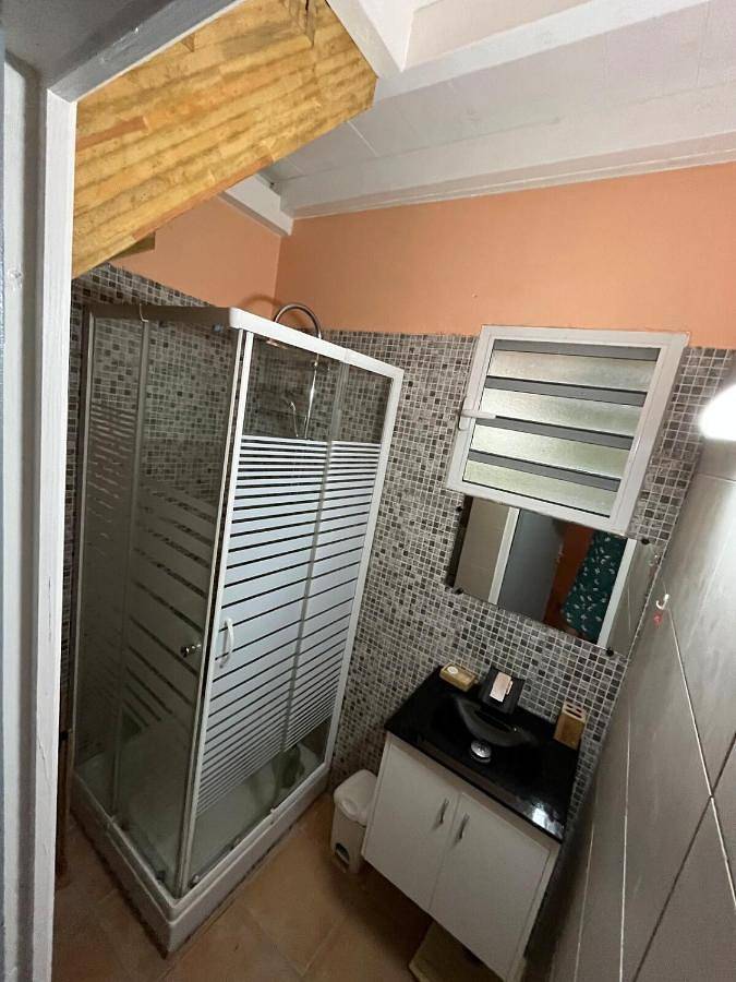 Location de vacances pour 2 personnes, avec terrasse et piscine à Saint-Esprit (homonymie) - 4