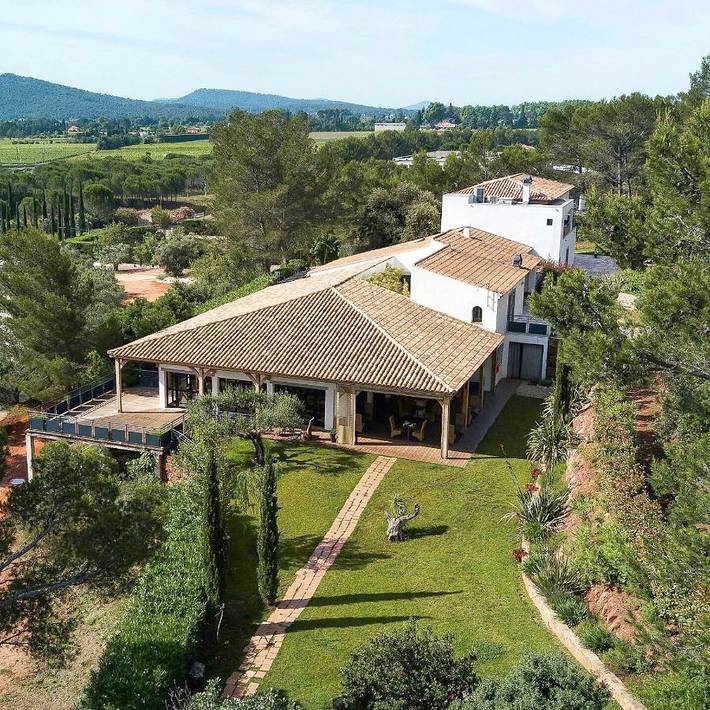 Hôtel pour 2 personnes, avec Terrasse ainsi que Jardin et Vue