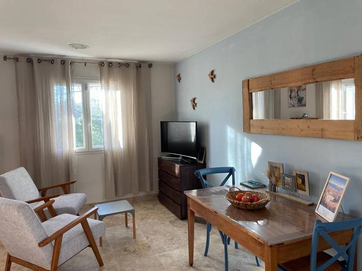 Chambre d’hôte pour 2 personnes, avec vue et jardin, animaux acceptés à Arles - 4