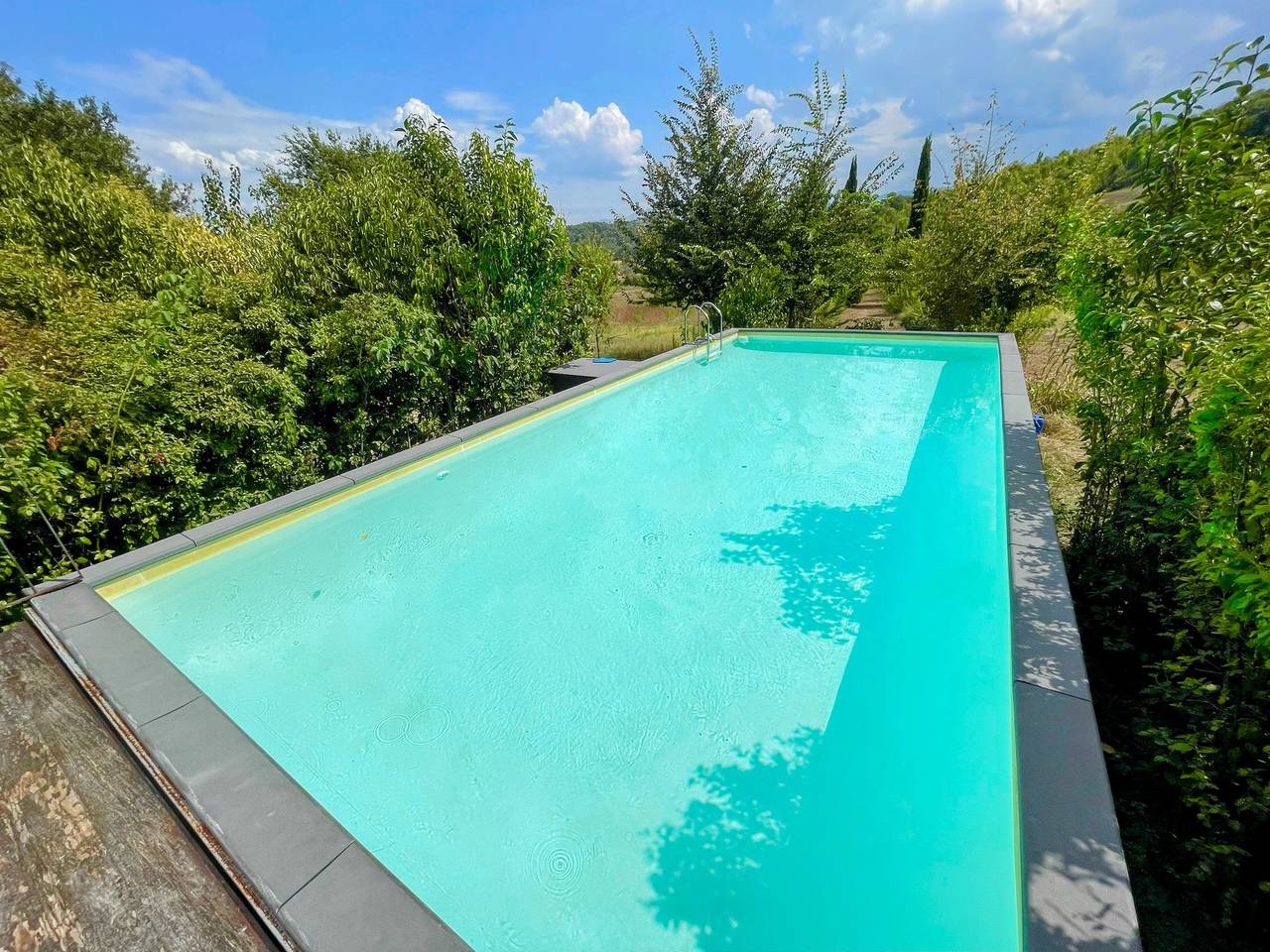 Umbrian Paradise cuenta con 5 dormitorios con piscina privada y vistas impresionantes. in Spoleto, Provincia de Perugia