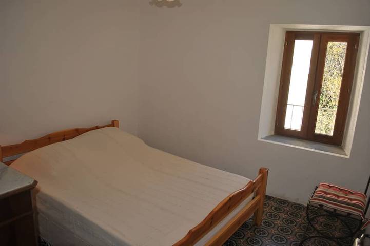 Gîte pour 6 personnes, avec jardin et terrasse à Cessenon-sur-Orb - 2