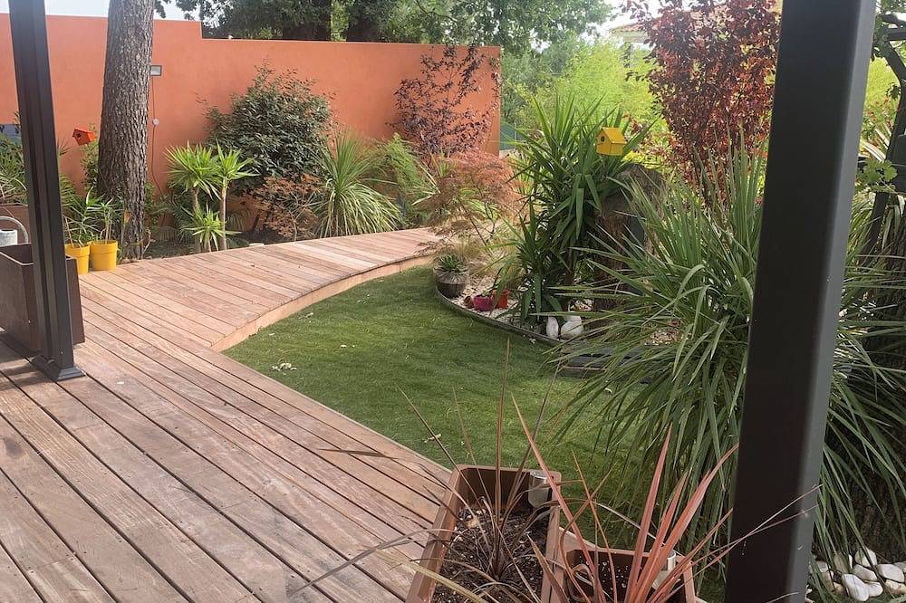 Magnifique villa contemporaine, Montpellier Nîmes et la Mer... confort et ben être in Aigues-Vives, Nimes region