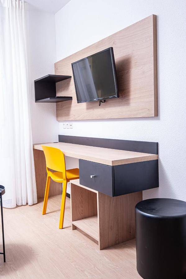 Apparthotel Le Hüb Grenoble in Grenoble, Isère