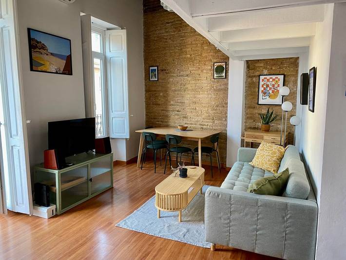 Apartment for 3 people, with balcony in Valencia