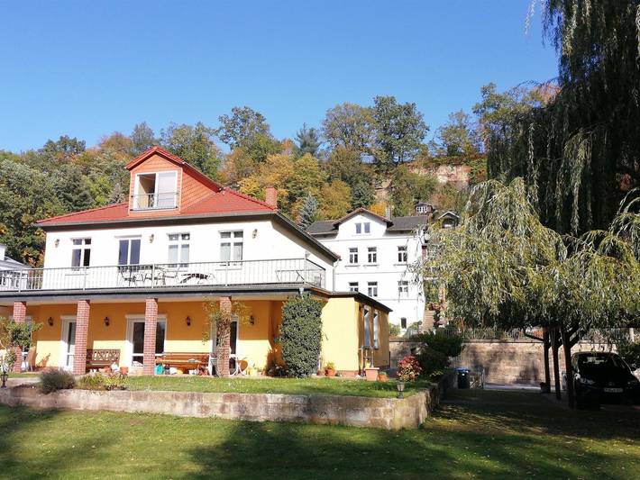 Ferienwohnung für 2 Personen, mit Terrasse und Garten in Pirna