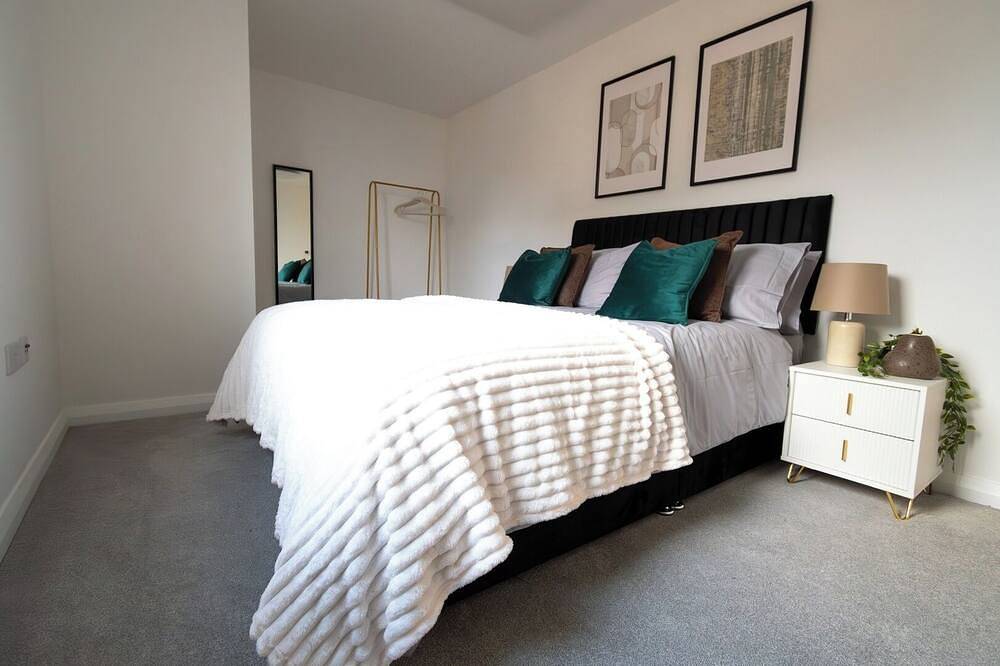 Appartement entier, 2Br Apartment Near Outlet and Station with Lift in Ashford, Région d'Ashford