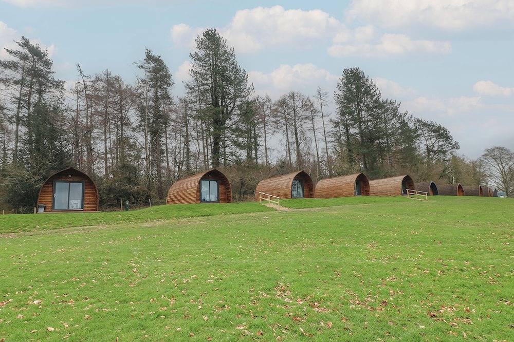 Glamping for 5 People in Gloucestershire, South West England