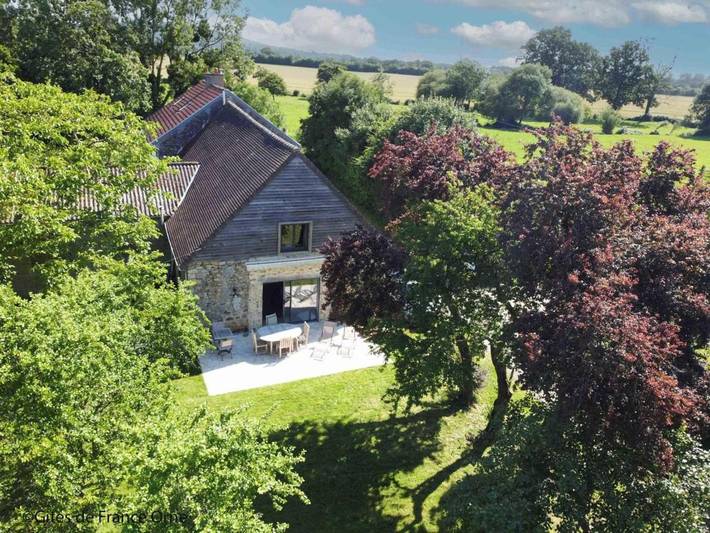 Location de vacances pour 4 personnes, avec Terrasse et Jardin dans Colombiers (Orne)