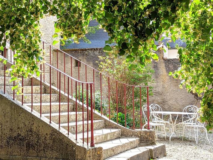 Historisches & komfortables Quartier mit Garten und Grill, hochwertige Betten, inkl. WLAN in Châtillon-sur-Seine, Montbard und Umgebung