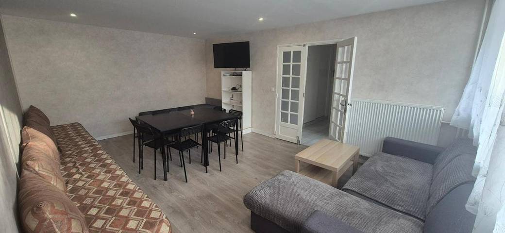 Gîte pour 7 personnes, avec balcon et vue à Garges-lès-Gonesse - 2
