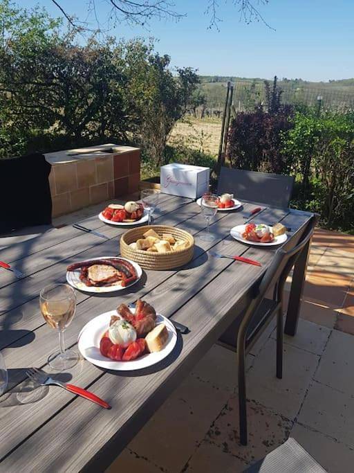 Location de vacances pour 10 personnes, avec jardin ainsi que piscine et vue à Pellegrue - 2