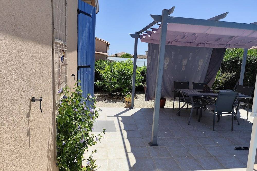 House in a residence with its own swimming pool. in Lézignan-Corbières, Region de Narbonne