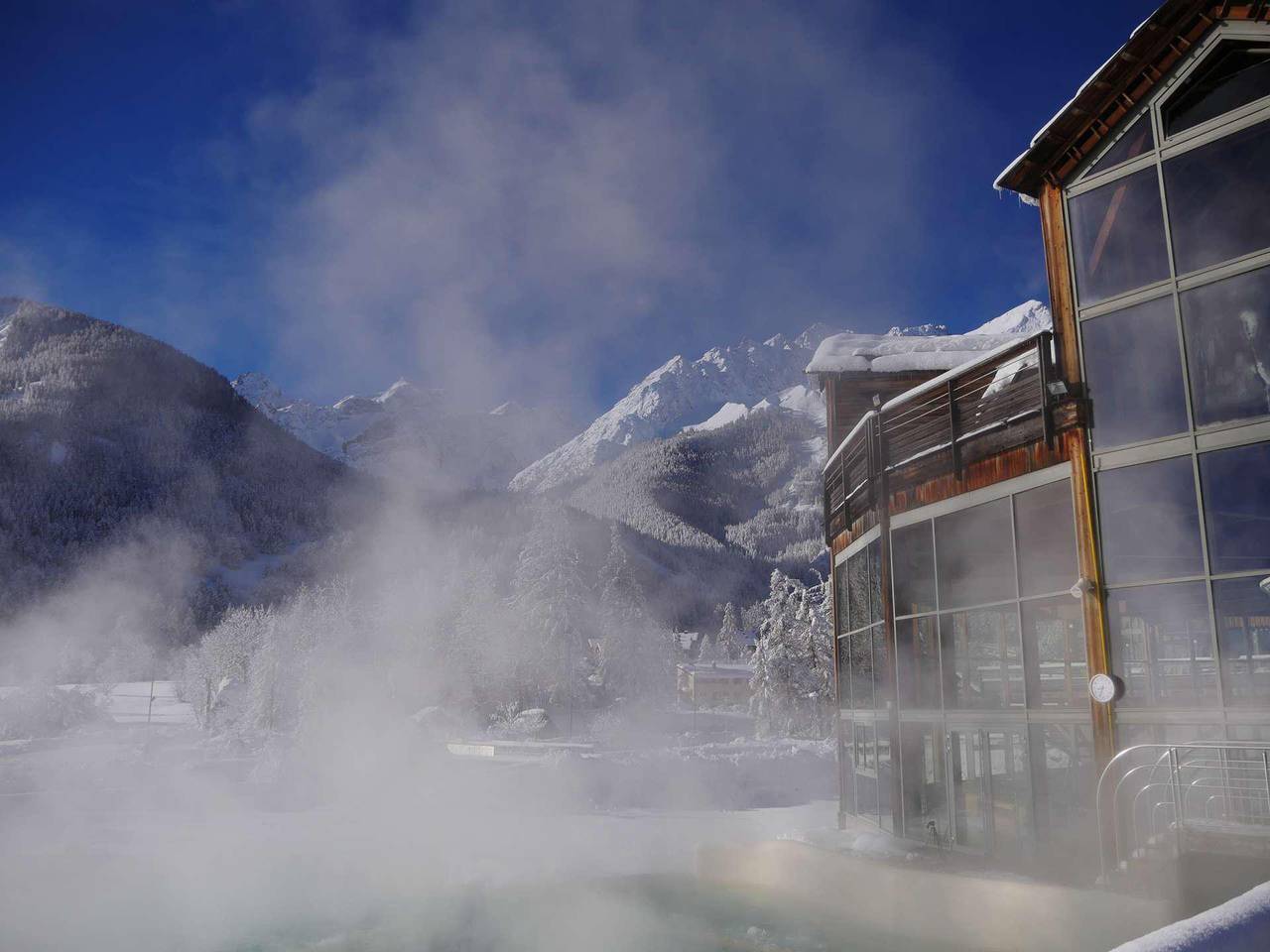 Entire apartment, Résidence le Pré Gambille - 5 room triplex apartment 9 people in Le Monêtier-les-Bains, Serre Chevalier