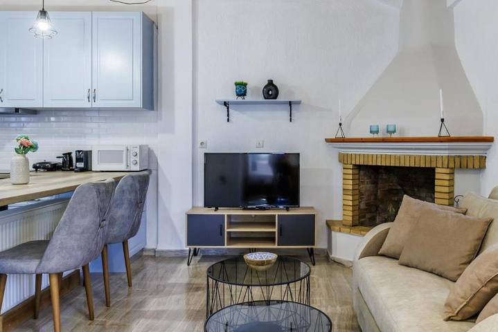 Gîte pour 4 personnes, avec terrasse et jardin dans Stafylos - 2