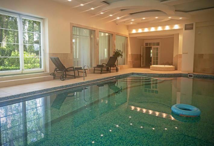 Villa für 16 Personen, mit Sauna und Pool sowie Garten und Ausblick - 1