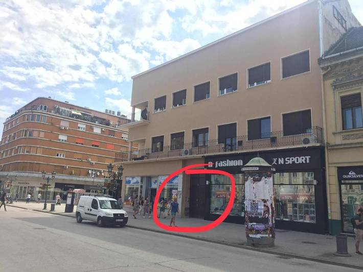 Gîte pour 2 personnes, avec terrasse et vue, animaux acceptés à Novi Sad