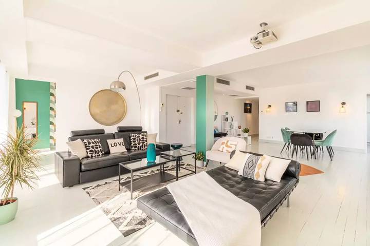 Gîte pour 6 personnes, avec terrasse dans Office De Tourisme De Toulouse
