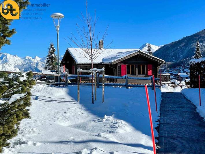 Chalet pour 6 personnes, avec jardin