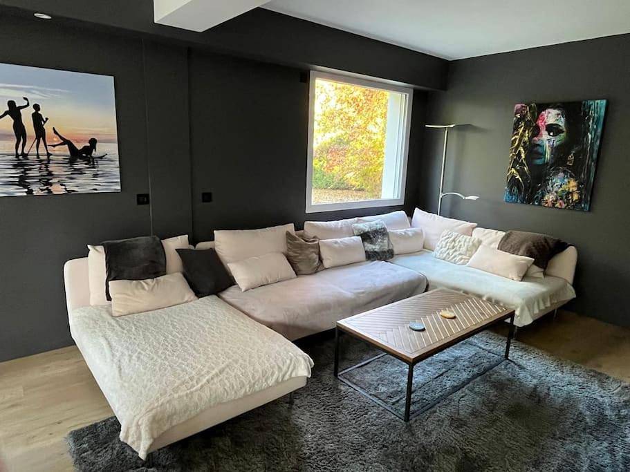 Villa with Private Pool in Carquefou, Région de Nantes
