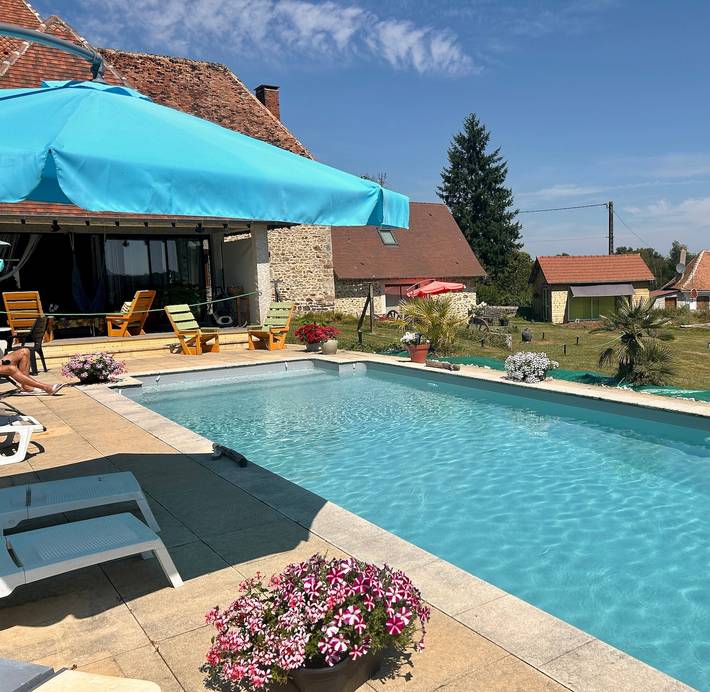 Gîte pour 2 personnes, avec Jardin en Corrèze