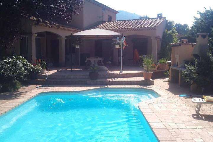Appartement de vacances pour 4 personnes, avec Terrasse et Jardin