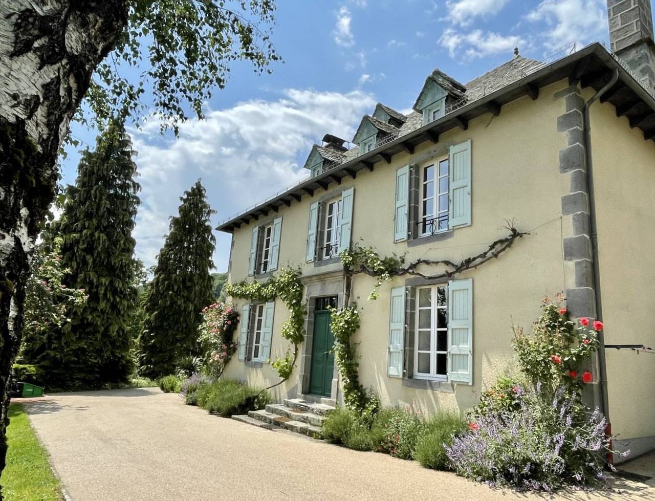 Cantal : maison de famille au Pays Vert in Polminhac, Région d'Aurillac