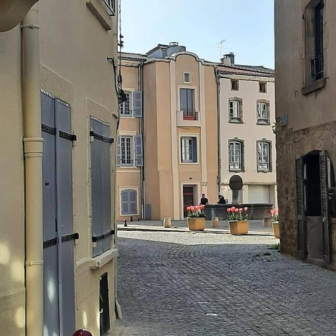 Location de vacances pour 8 personnes, avec balcon à Vic-le-Comte - 4