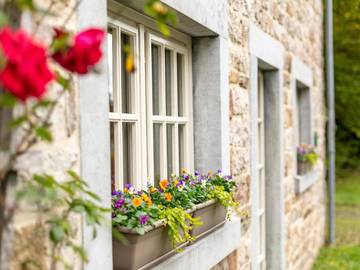 Gîte pour 4 personnes, avec terrasse ainsi que jardin et jacuzzi dans Harre
