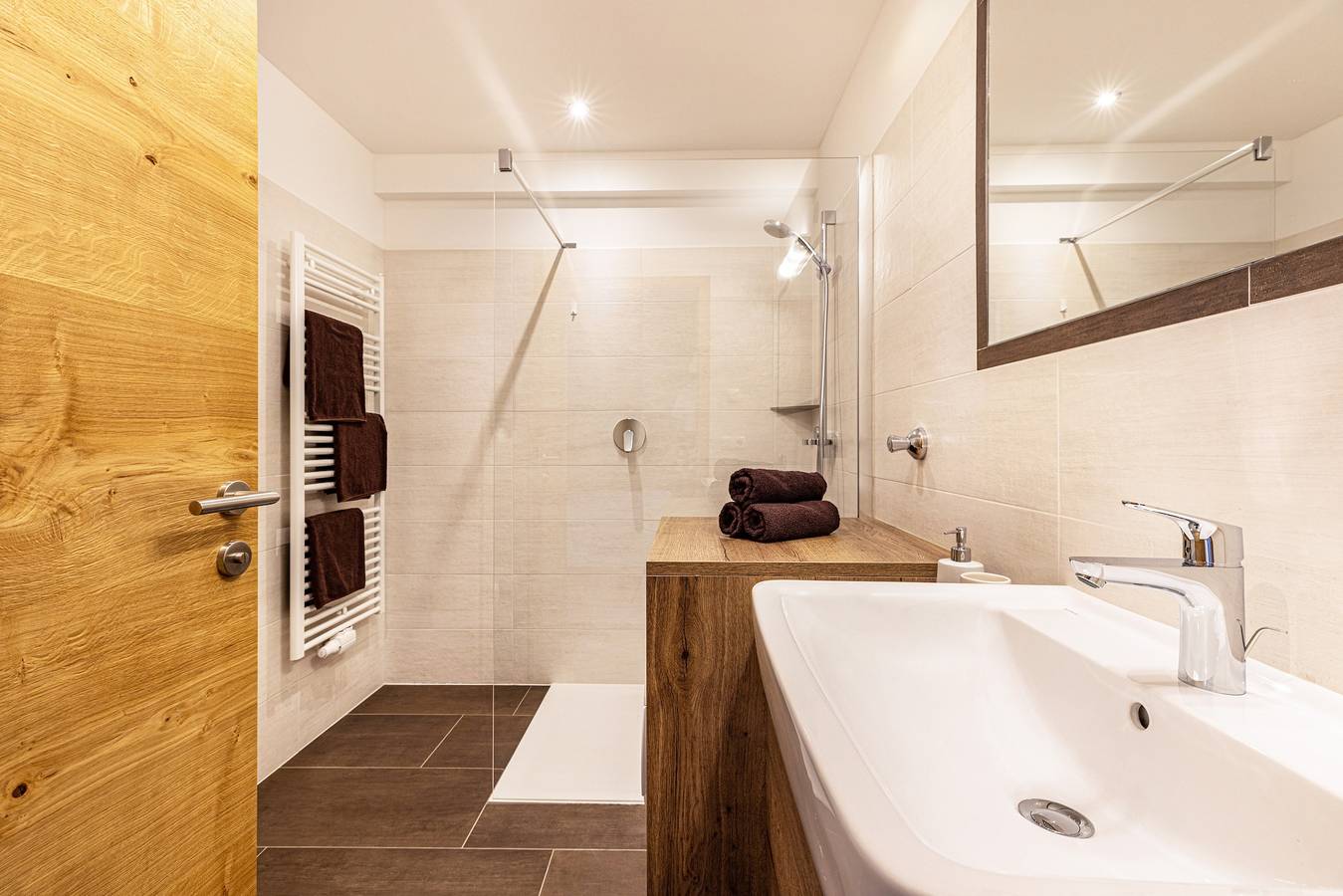 Entire apartment, Apartment "Lechnerhof Wilde Kreuzspitze" Near the Ski Area with Mountain View and Wi-Fi in Valles, Mühlbach