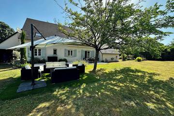 Gîte pour 10 personnes, avec jardin à Vernou-sur-Brenne