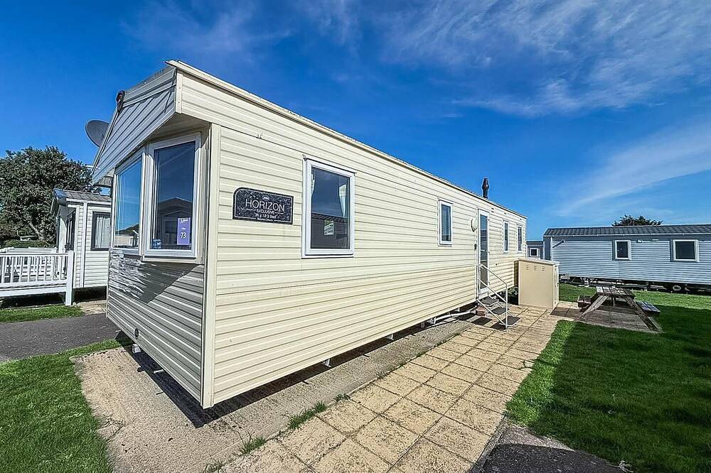 Static Caravan for 8 People in Caister-on-Sea, Great Yarmouth