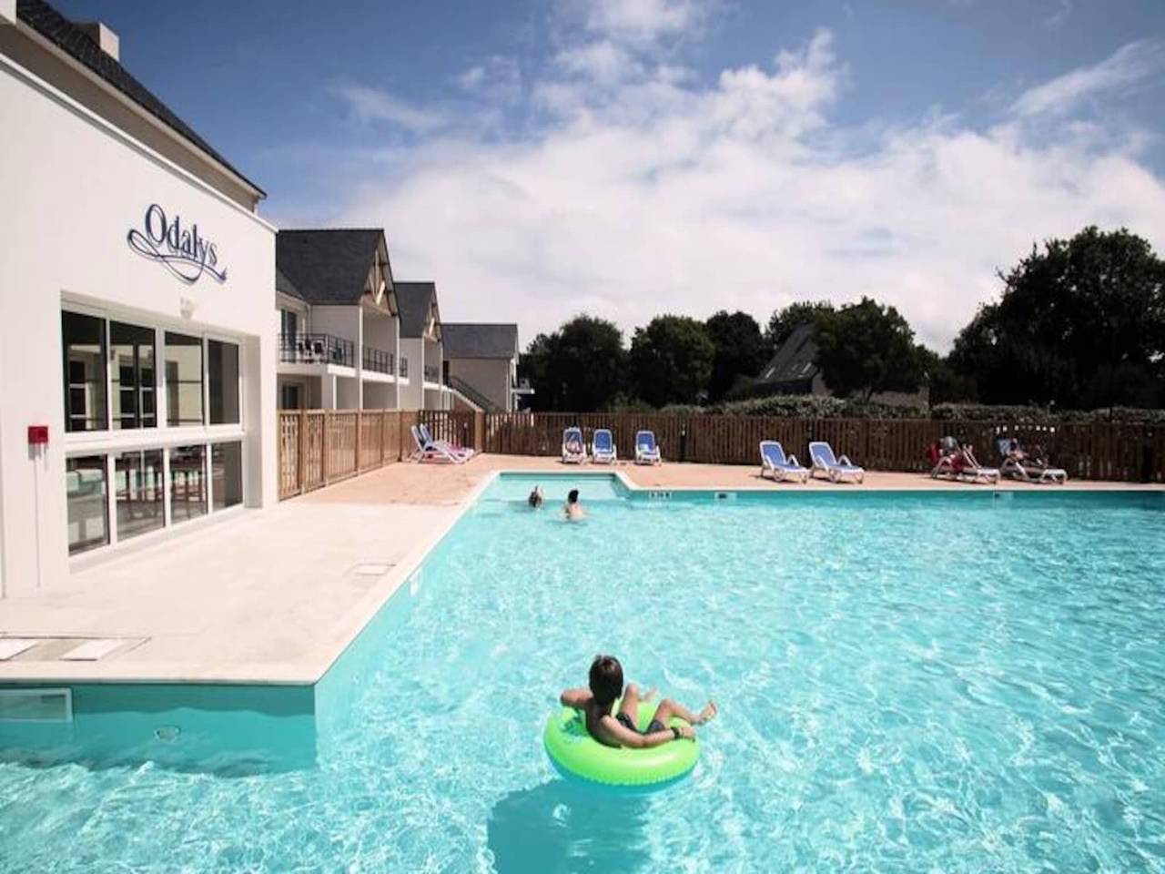 Ganze Wohnung, 3 Zimmer 6 Personen in Port Blanc (Baden), Baden