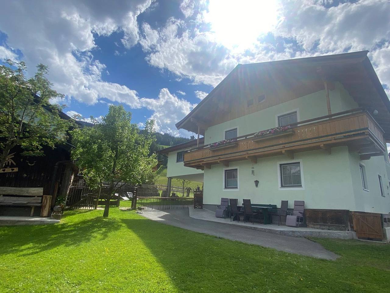 Geheel vakantieappartement, Appartement/woonkeuken/2 slaapkamers/douche, toilet in Leogang, Pinzgau