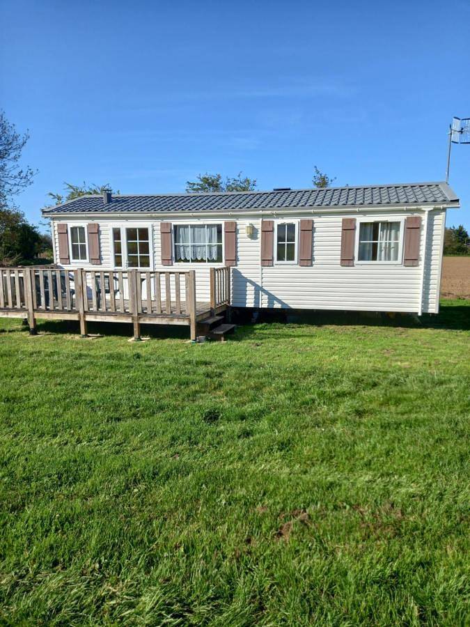 Location de vacances pour 5 personnes, avec vue ainsi que balcon et jardin à Saint-Laurent-sur-Mer - 2