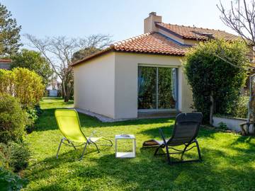 Gîte pour 6 personnes, avec jardin et terrasse, animaux acceptés à La Plaine-sur-Mer