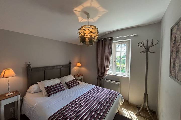 Maison de vacances pour 4 personnes, avec jardin dans Maen-Roch