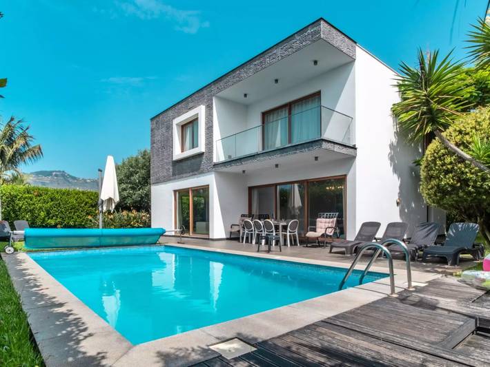 Ferienhaus für 7 Personen, mit Garten und Pool