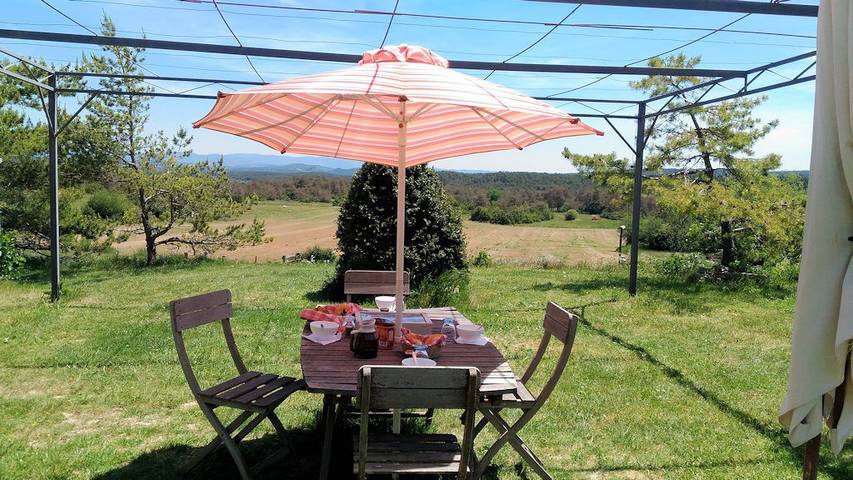 Gîte pour 16 personnes, avec terrasse et jardin dans l' Aveyron - 4