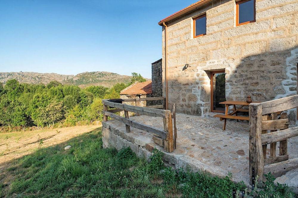Casa De Campo para 7 Pessoas em Castro Laboreiro, Gerês