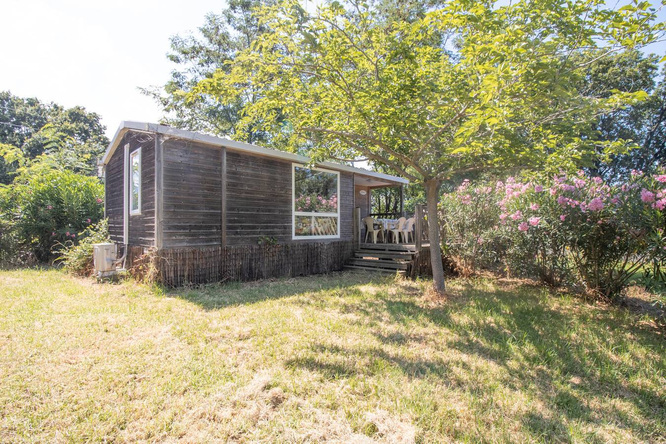 Hel lägenhet, 2ème mobilhome tout confort in Taglio-Isolaccio, Corte region