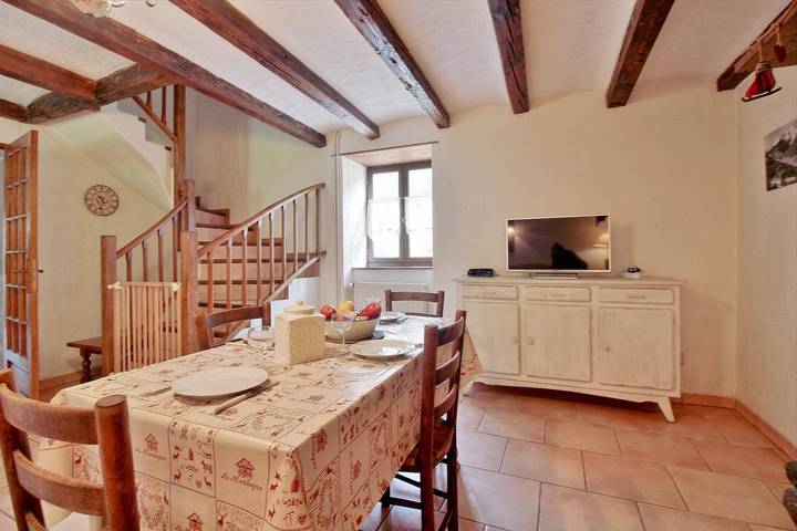 Gîte pour 5 personnes, avec jardin à Bagnères-de-Bigorre - 2