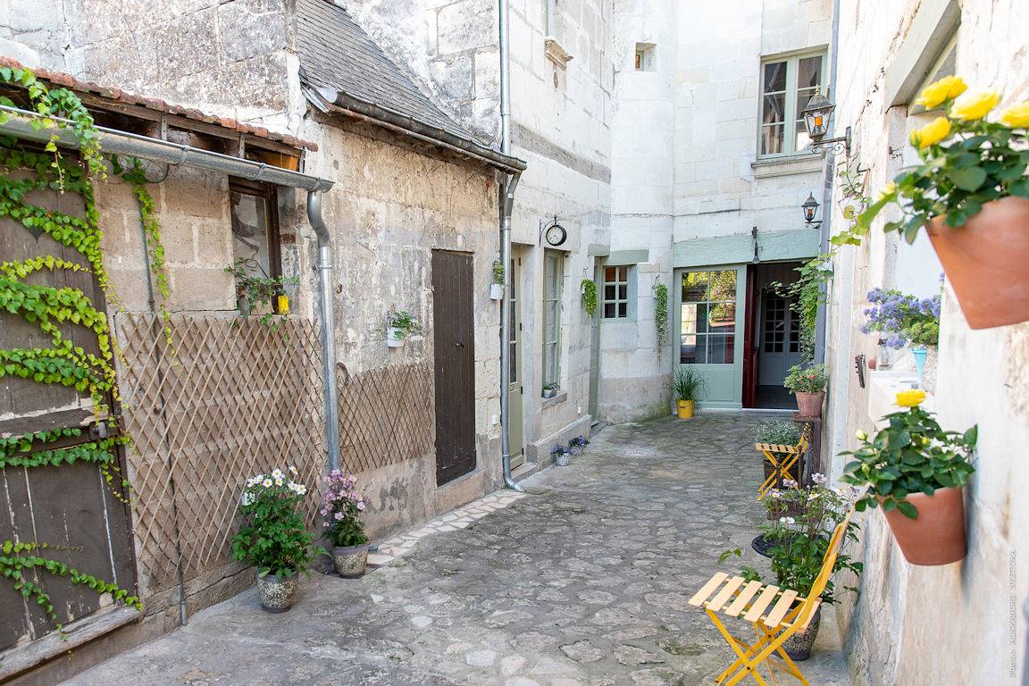 Cité Royale de Loches, la "Little Maison" - Chambre Verte in Loches, Région de Loches